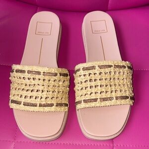 Dolce Vita Gwenn Slide Sandals Tan Size 9.5